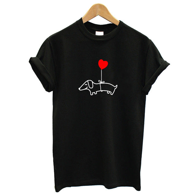 Love Heart Balloon Flying Dachshund Tees Funny Pet Dog Tshirt Women Summer Short Sleeve Top Soft Cotton T-shirt Drop Shipping